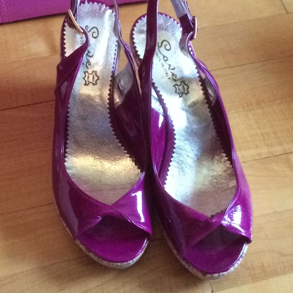 Gorgeous patent leather Italian sandals